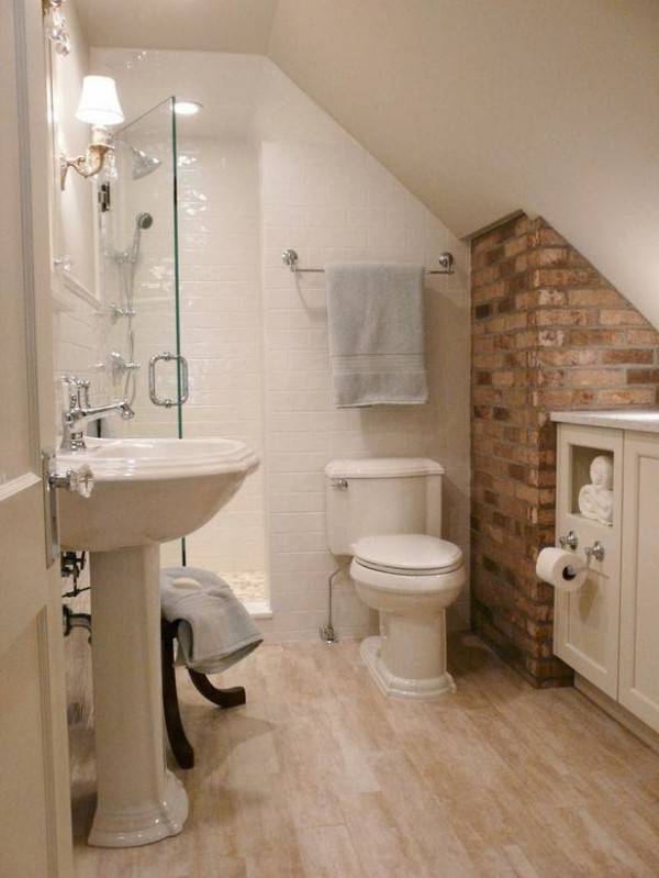 Clever-Storage-Tips-Small-Bathrooms