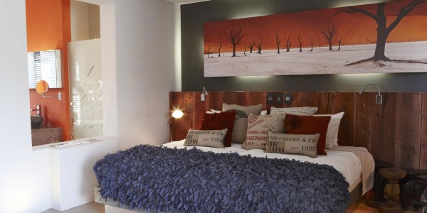 Exclusive Housing With Blue Blanket White Bed Linen