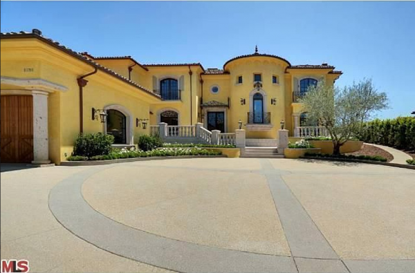 : Celeb House Design