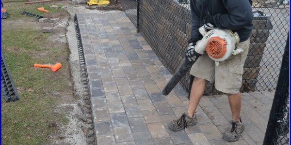 Blow Off Patio Installing Patio Pavers